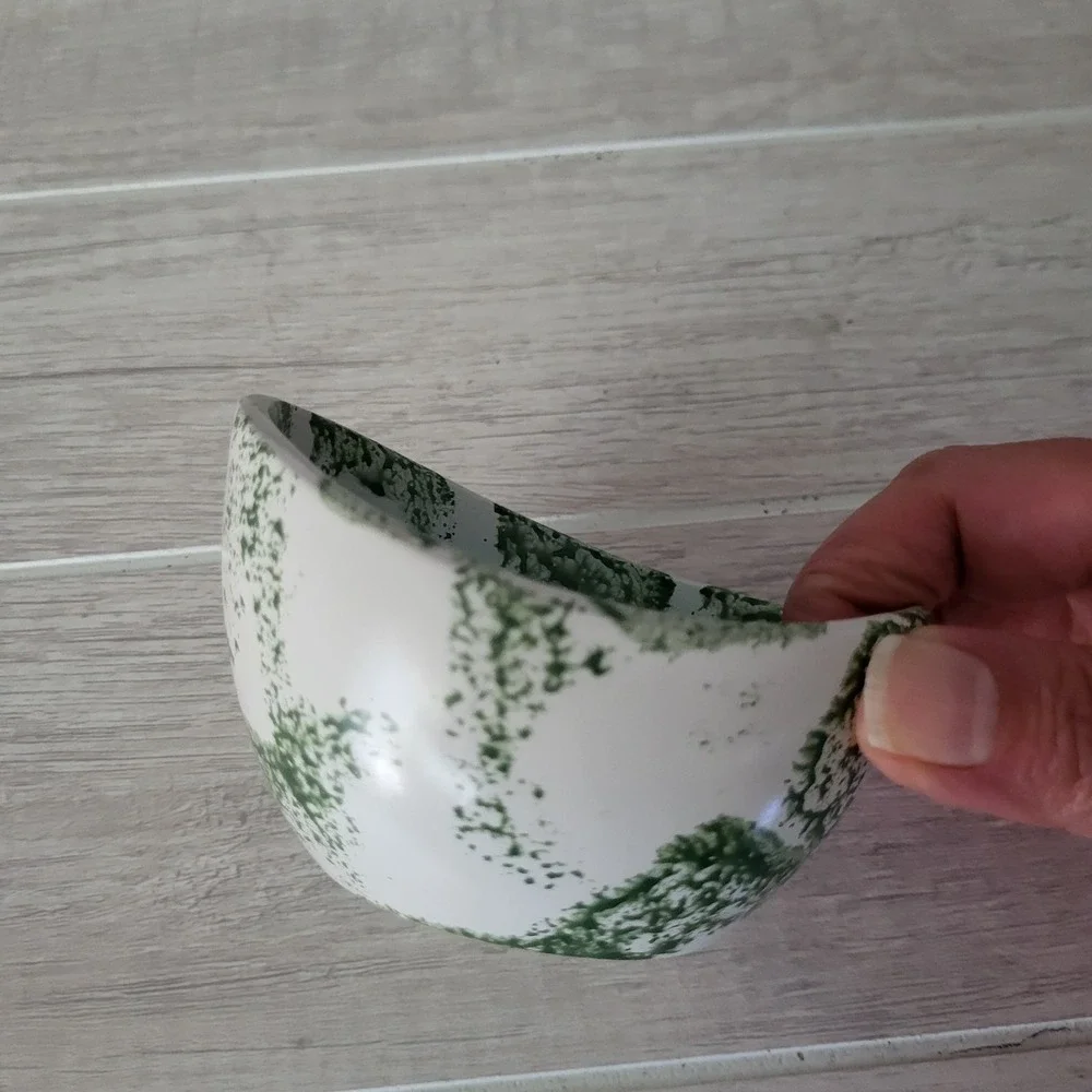 Unmarked White & Green Speckled resin round bowl glossy finish 4